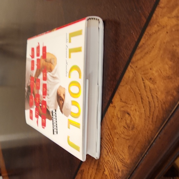 LL COOL JAY I make my own way hardcover book - Picture 9 of 16